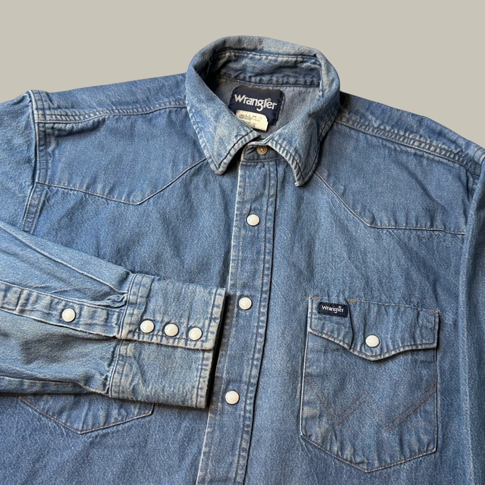 Wrangler Shirt Mens L MS70119 Blue Pearl Snap Western Denim Long Sleeve Workwear